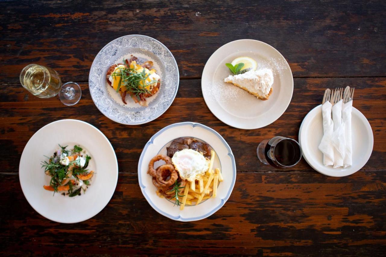 The Historic Pig And Whistle Inn Bathurst Εξωτερικό φωτογραφία